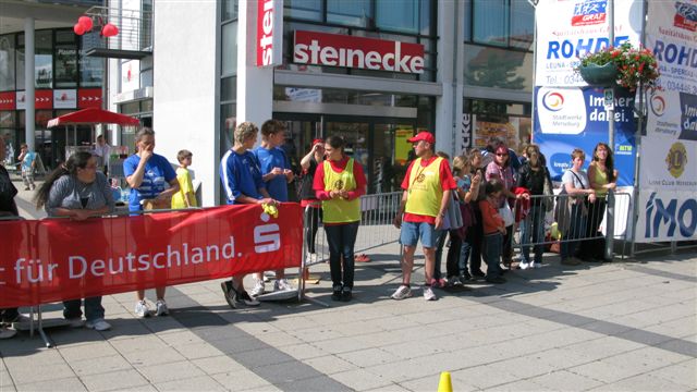 ../Images/BenefizlaufMerseburg2011 (127).jpg